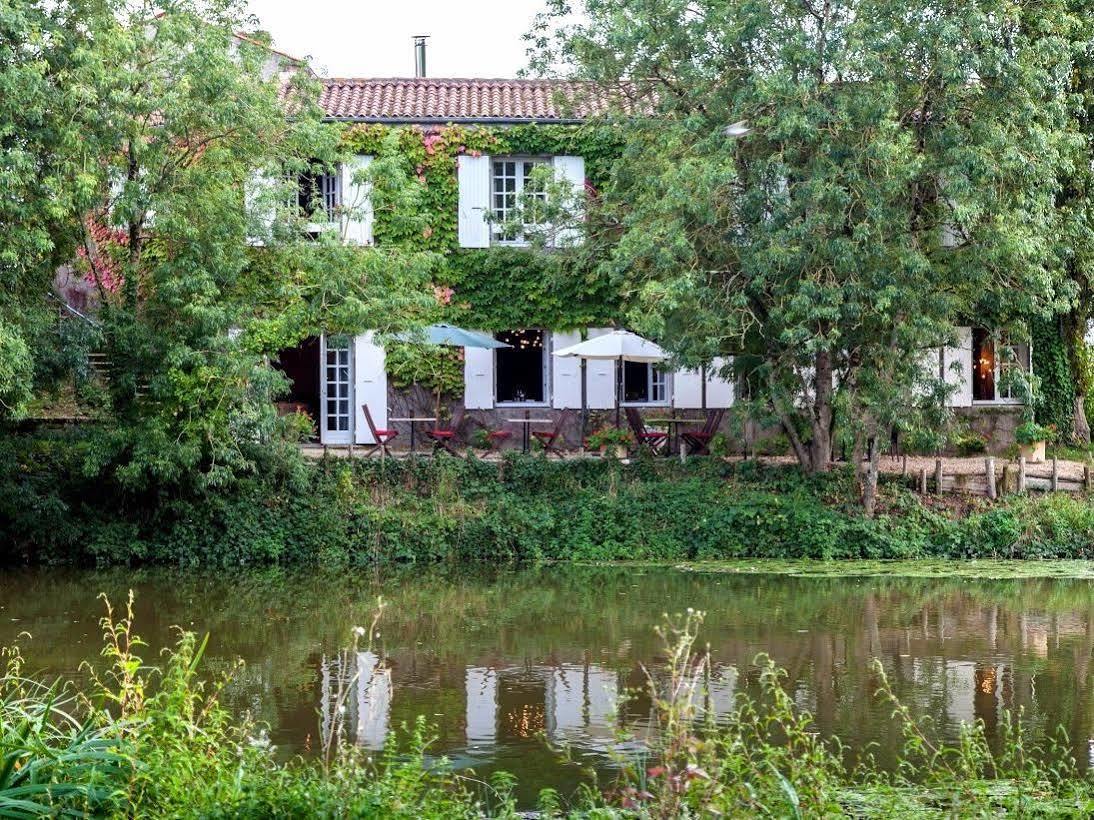 Logis Auberge De La Riviere Les Velluire-sur-Vendee Exterior photo
