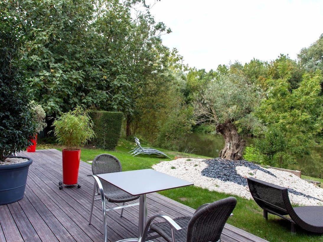 Logis Auberge De La Riviere Les Velluire-sur-Vendee Exterior photo